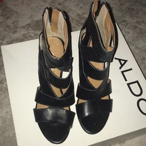 black leather aldo Wedges